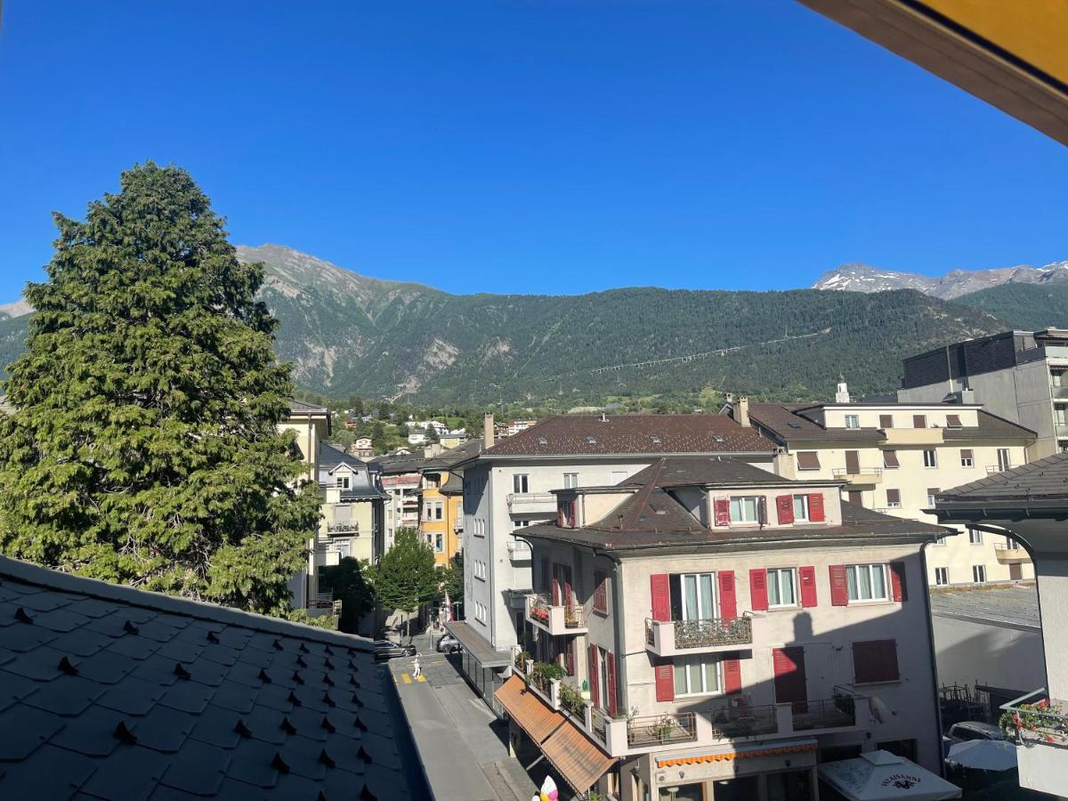 Brig City Mountain View Ngoại thất bức ảnh